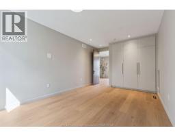 152 GRANDVIEW AVENUE - 35