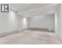 152 GRANDVIEW AVENUE - 39