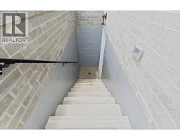 73 Belleview DRIVE - 32