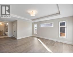18 WOODLAND STREET - 22