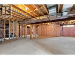 18 WOODLAND STREET - 31
