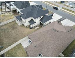 319 CHRISTINE AVENUE - 7