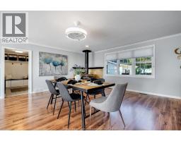 389 Erie View - 11