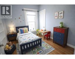 817 CHATHAM STREET East - 4