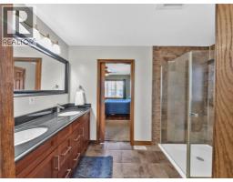 118 REMO CRESCENT - 30