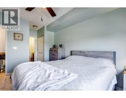 315 Village Grove UnitNo. 305 - 15