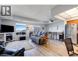 315 Village Grove UnitNo. 305 - 2