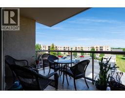 315 Village Grove UnitNo. 305 - 22