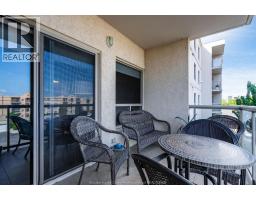 315 Village Grove UnitNo. 305 - 24