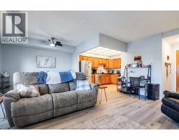 315 Village Grove UnitNo. 305 - 6