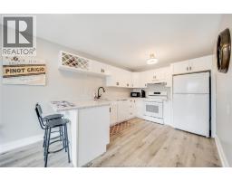44 ROBSON ROAD UnitNo. 216 - 8