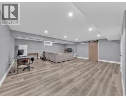 6 Summerville AVENUE - 24