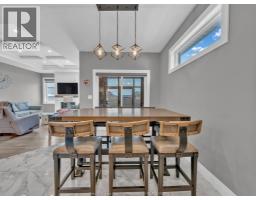 6 Summerville AVENUE - 6