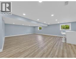 157 GLOUCESTER DRIVE - 27