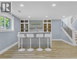 157 GLOUCESTER DRIVE - 31