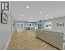 157 GLOUCESTER DRIVE - 9