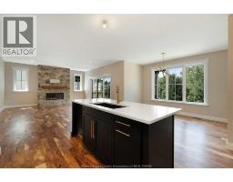 120 BLOOMINGTON - 25