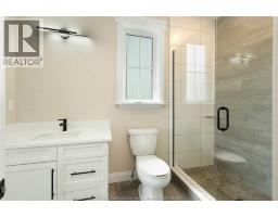 120 BLOOMINGTON - 35