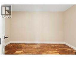 120 BLOOMINGTON - 40