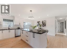 2588 MAYFAIR - 13