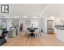 2588 MAYFAIR - 15