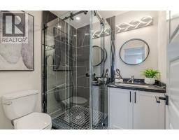 2588 MAYFAIR - 21