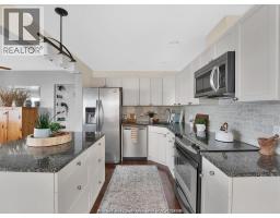 39 WOODBRIDGE DRIVE - 11