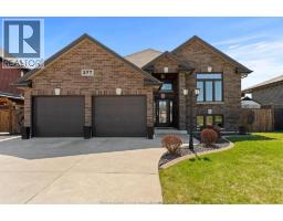 377 PIROLI CRESCENT - 2