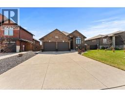 377 PIROLI CRESCENT - 3