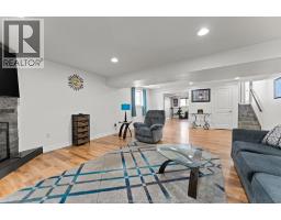 377 PIROLI CRESCENT - 30