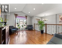 377 PIROLI CRESCENT - 7