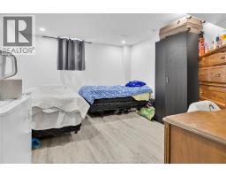 539 CAMPBELL AVENUE - 24