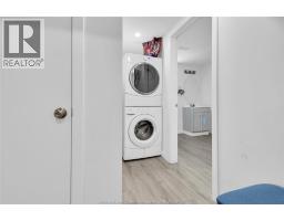 539 CAMPBELL AVENUE - 26