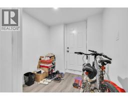 539 CAMPBELL AVENUE - 35