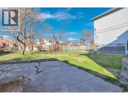 539 CAMPBELL AVENUE - 42