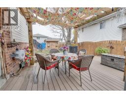 18 AZAR AVENUE - 40
