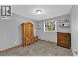 482 THORN RIDGE - 14