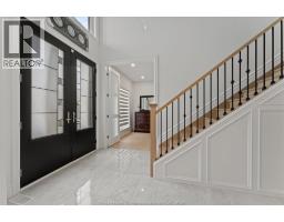 570 ORCHARD CRESCENT - 2