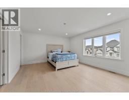 570 ORCHARD CRESCENT - 26