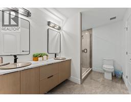 570 ORCHARD CRESCENT - 27