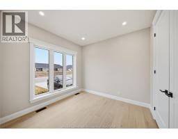 447 CASERTA CRESCENT - 4