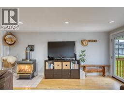 374 LAKEWOOD DRIVE - 16