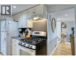 374 LAKEWOOD DRIVE - 23