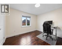 1335 MAPLE - 32