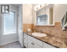 210 Dieppe CRESCENT - 18