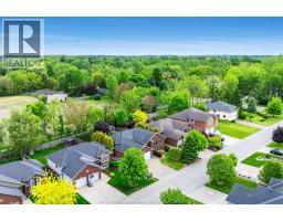 210 Dieppe CRESCENT - 43