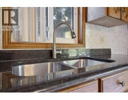 651 MORAND STREET - 21