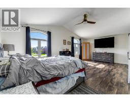 924 Driftwood CRESCENT - 17