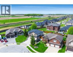 924 Driftwood CRESCENT - 47