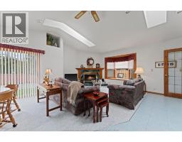 2360 LEONARD ROAD - 18